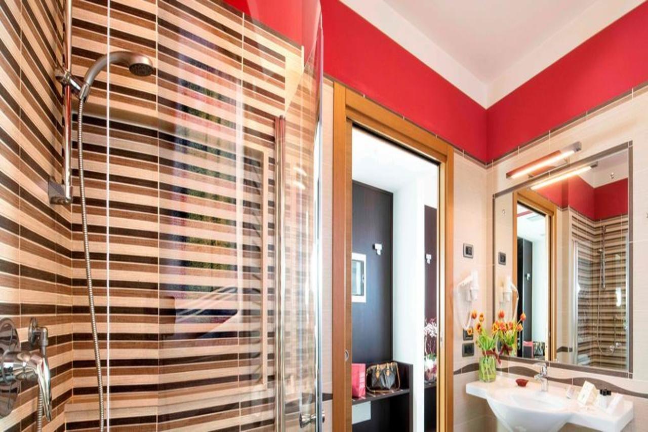 Kairos Garda Hotel Castelnuovo del Garda Eksteriør billede