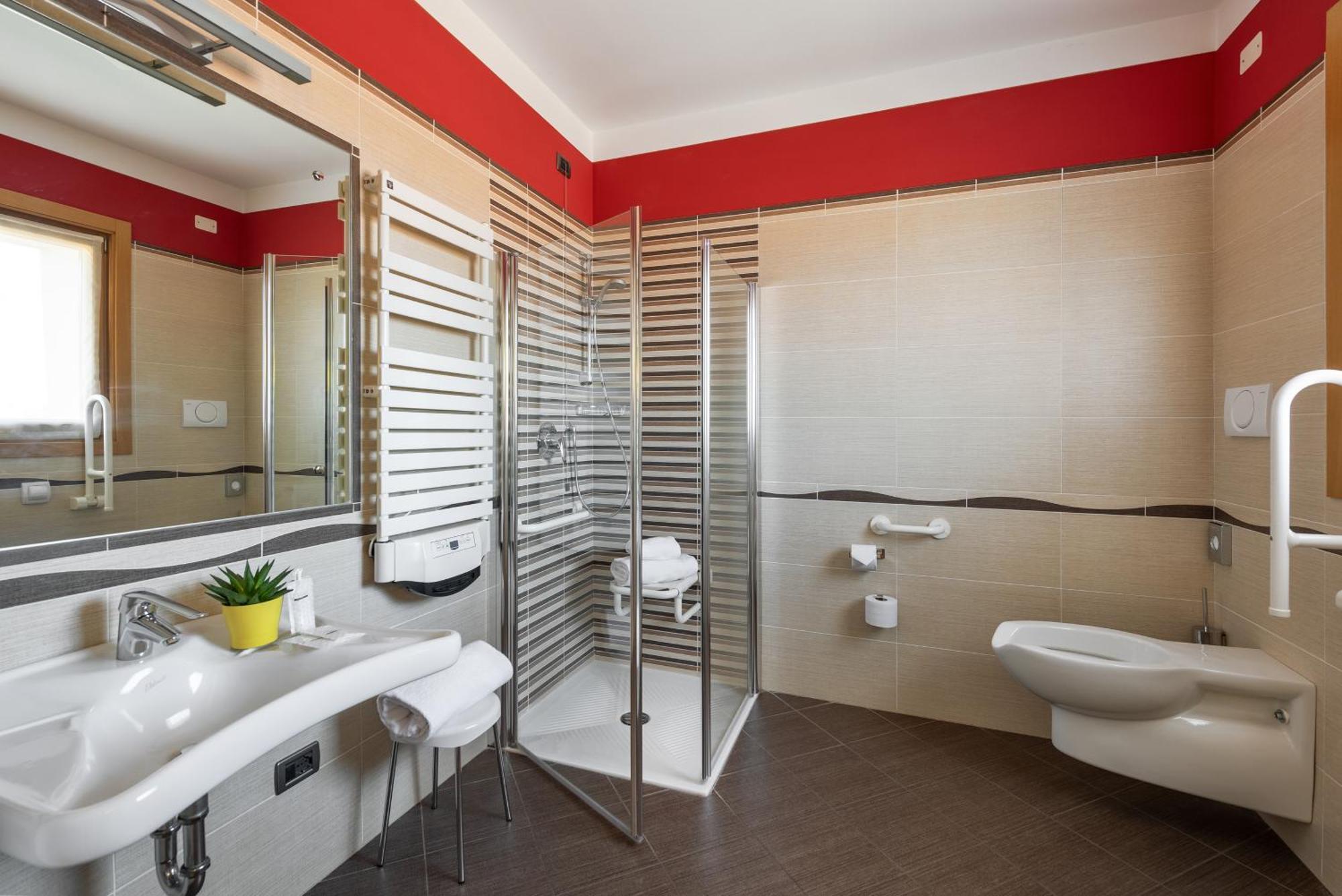 Kairos Garda Hotel Castelnuovo del Garda Eksteriør billede
