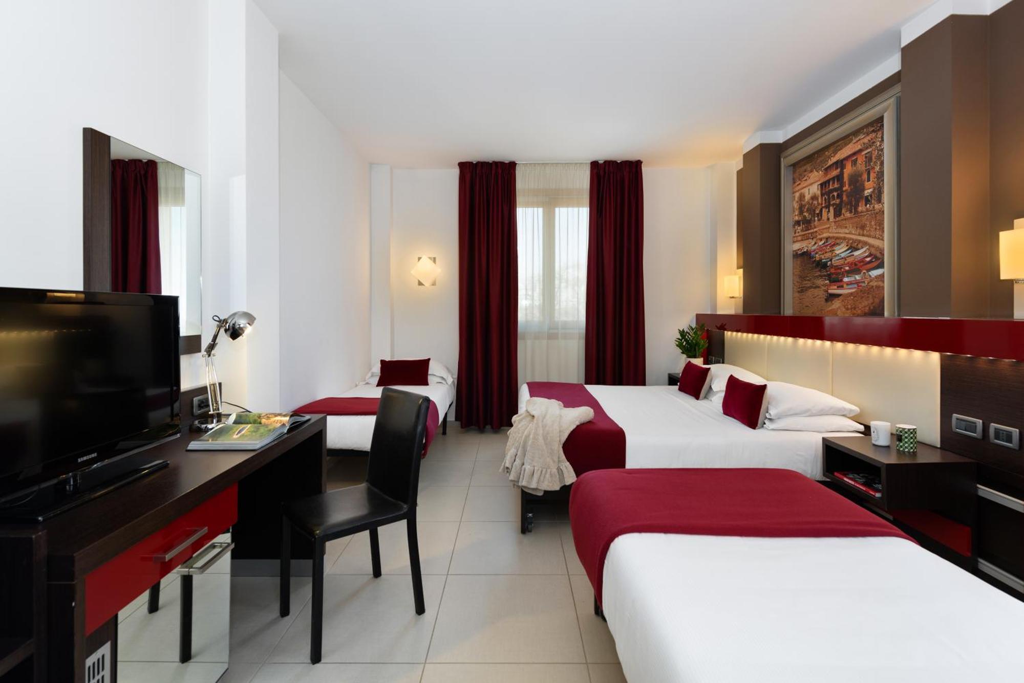 Kairos Garda Hotel Castelnuovo del Garda Eksteriør billede