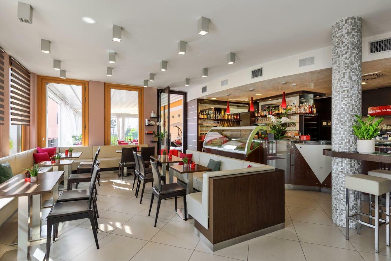Kairos Garda Hotel Castelnuovo del Garda Eksteriør billede